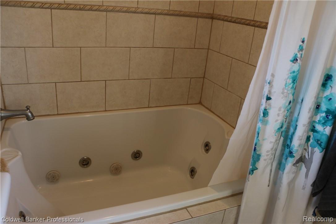 1114 South Kern Road Fowlerville, MI 48836 - Photo 26 of 56 1114 Kern Rd., Fowlerville, MI 48836-misc 2 552
