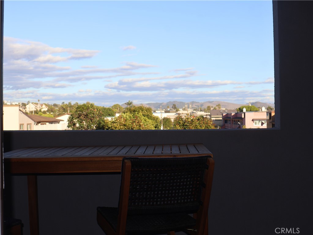 402 West Grand Avenue, Unit 302 Grover Beach, CA 93433 - Photo 5 of 10 a view of a terrace