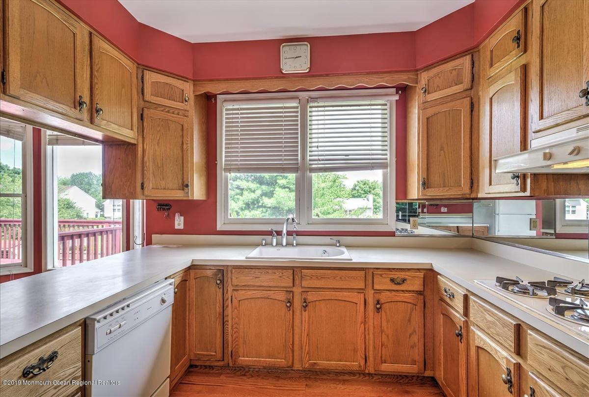 12 Tower Road Freehold, NJ 07728 - Photo 9 of 35 KITCHEN