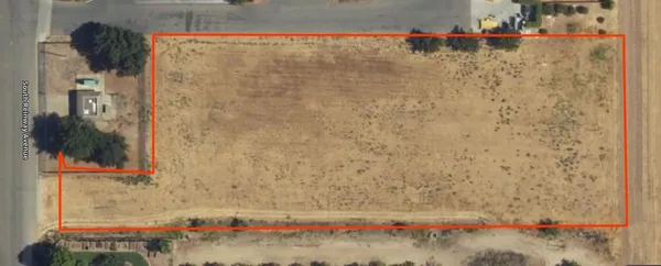 $1,050,000 | 0 Yosemite Boulevard, Waterford, CA 95386