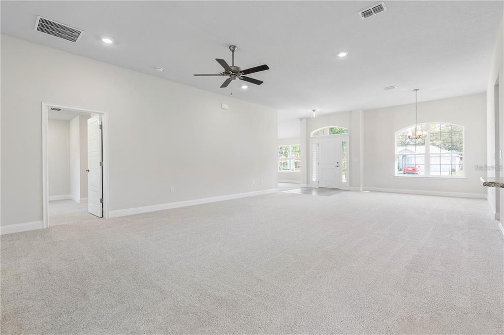 42 Universal Trail Palm Coast, FL 32164 - Photo 5 of 24