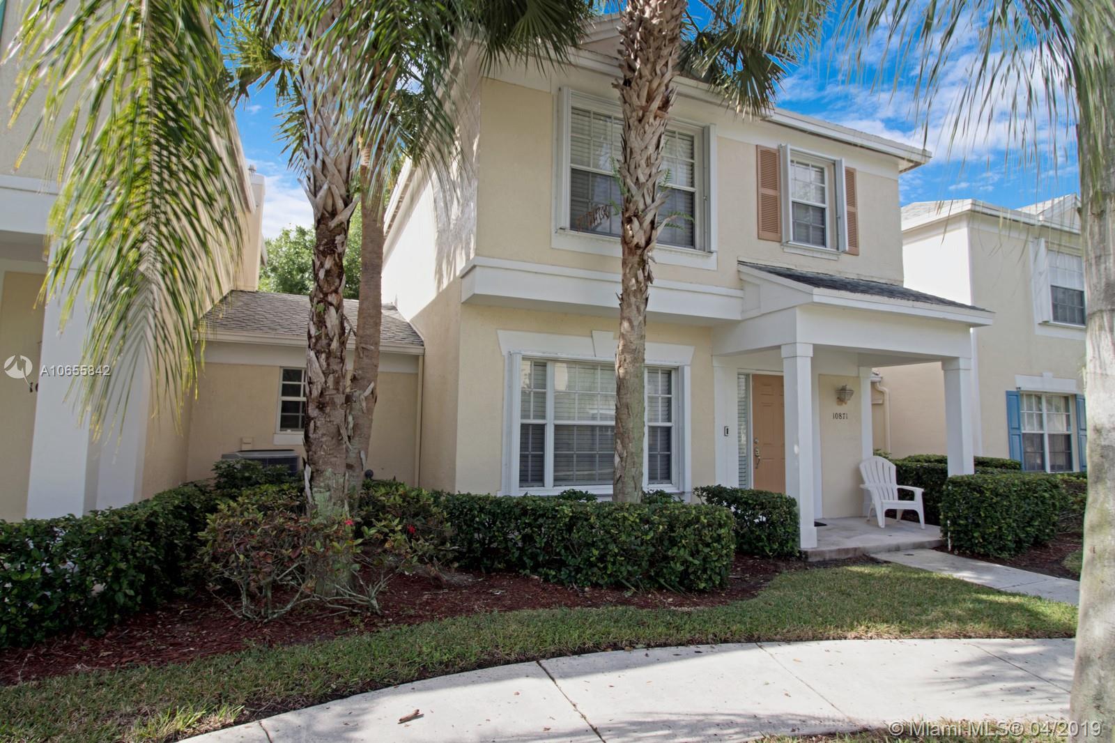 10871 Palm Ridge Lane Tamarac, FL 33321 - Photo 2 of 39 Gallery Image 2
