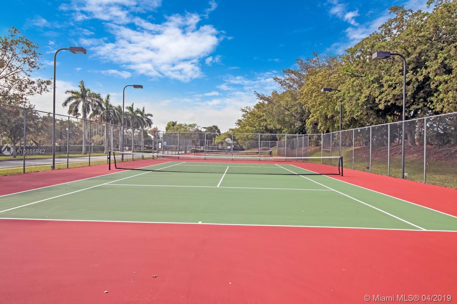 10871 Palm Ridge Lane Tamarac, FL 33321 - Photo 33 of 39 Gallery Image 33