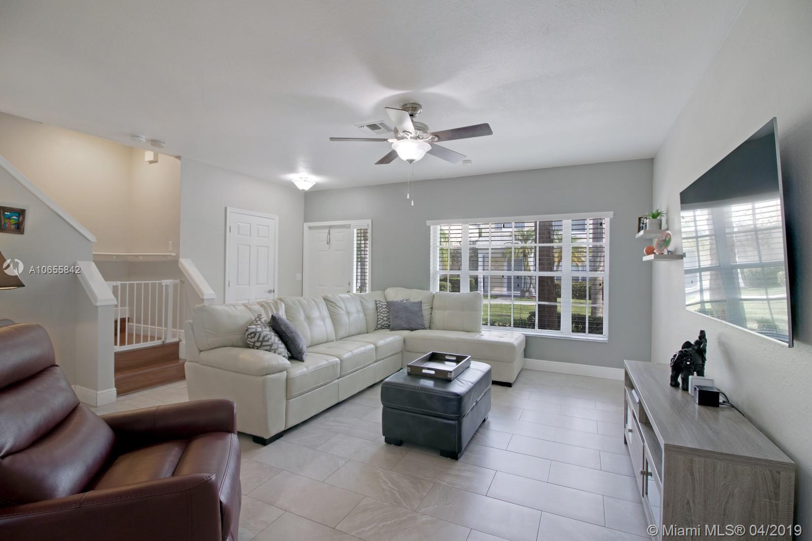 10871 Palm Ridge Lane Tamarac, FL 33321 - Photo 7 of 39 Gallery Image 7