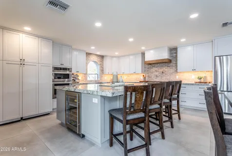 $925,000 | 9618 North 35th Place, Phoenix, AZ 85028