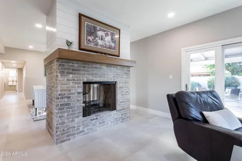 $925,000 | 9618 North 35th Place, Phoenix, AZ 85028