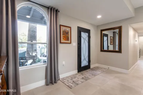 $925,000 | 9618 North 35th Place, Phoenix, AZ 85028