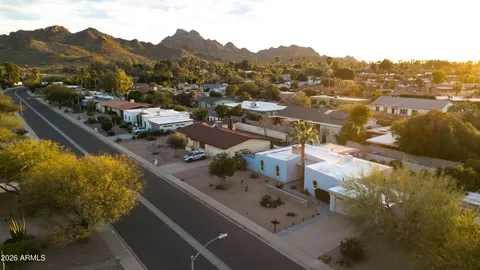 $925,000 | 9618 North 35th Place, Phoenix, AZ 85028