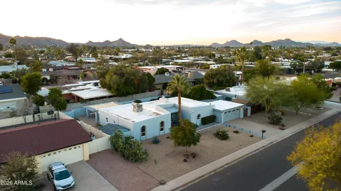 $925,000 | 9618 North 35th Place, Phoenix, AZ 85028