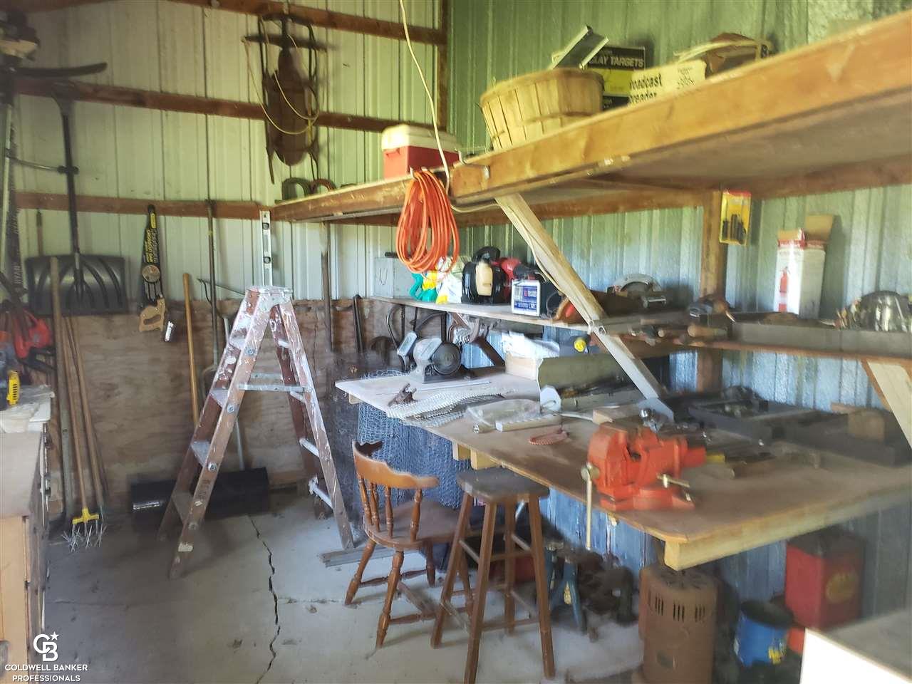 5200 Kilgore Road Avoca, MI 48006 - Photo 19 of 29 Workshop