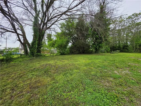 $9,900 | 519 North Commercial Street, Nevada, MO 64772