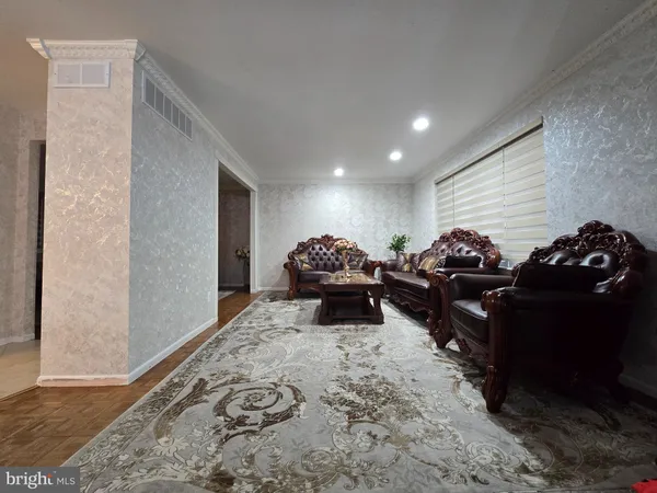 $599,999 | 743 Bridgeview Road, Feasterville-Trevose, PA 19053