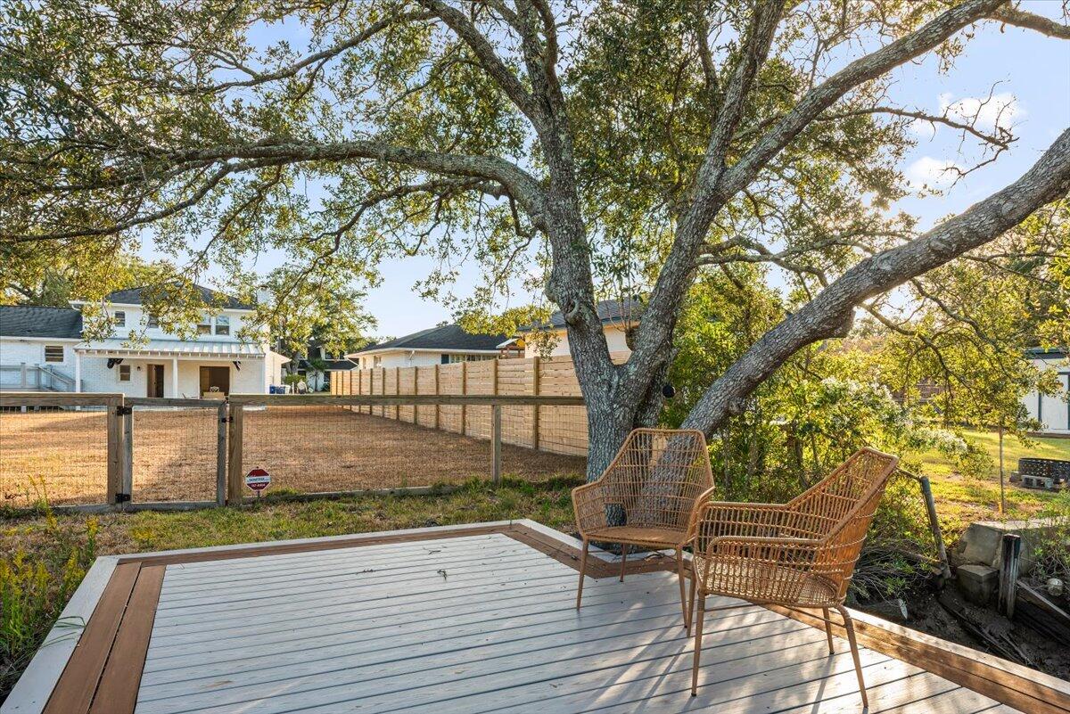 1894 Capri Drive Charleston, SC 29407 - Photo 22 of 71 65-DKM5920