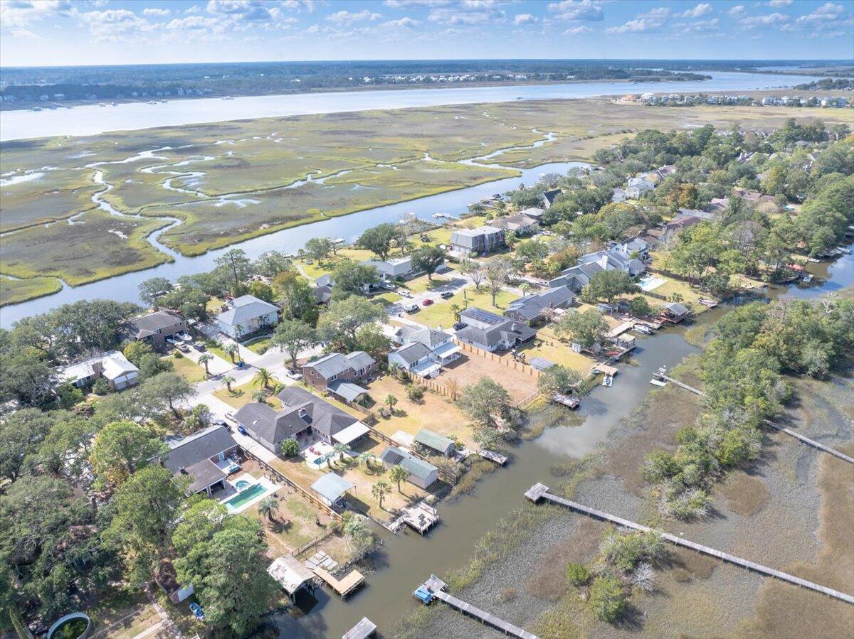 1894 Capri Drive Charleston, SC 29407 - Photo 59 of 71 16-DJI_20241019184543_0304_D-HDR-2