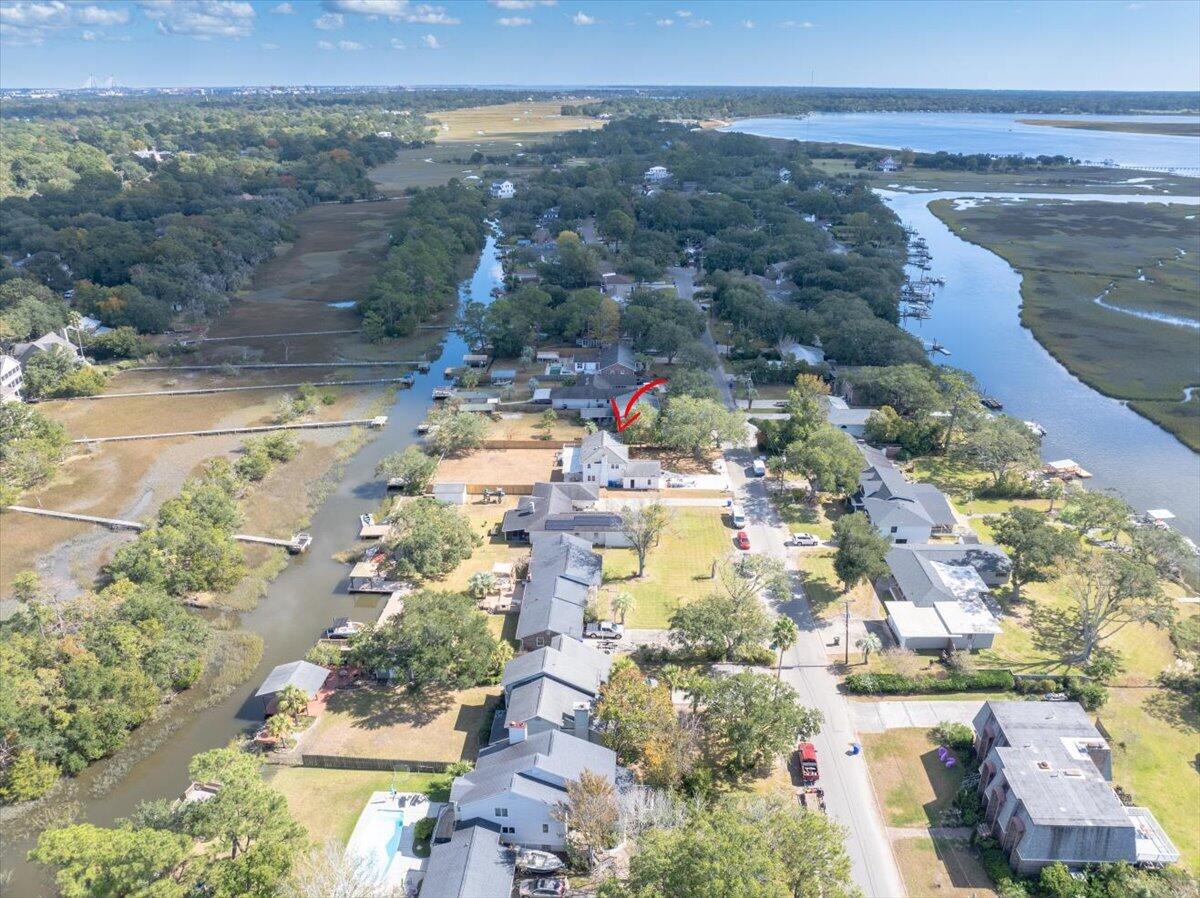 1894 Capri Drive Charleston, SC 29407 - Photo 62 of 71 09-DJI_20241019184420_0295_D-HDR