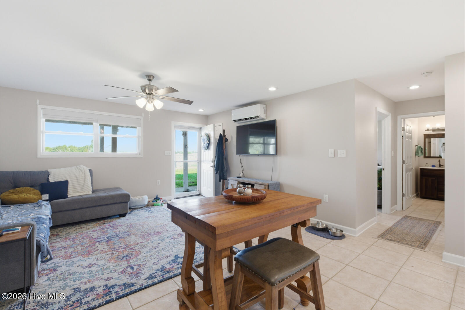 109 Cedar Lane, Unit 4 Cedar Point, NC 28584 - Photo 10 of 22 cedar-10