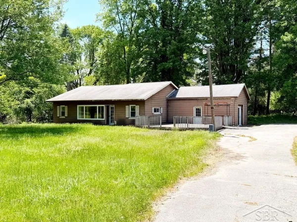 $135,000 | 1408 Waldo Court, Midland, MI 48640