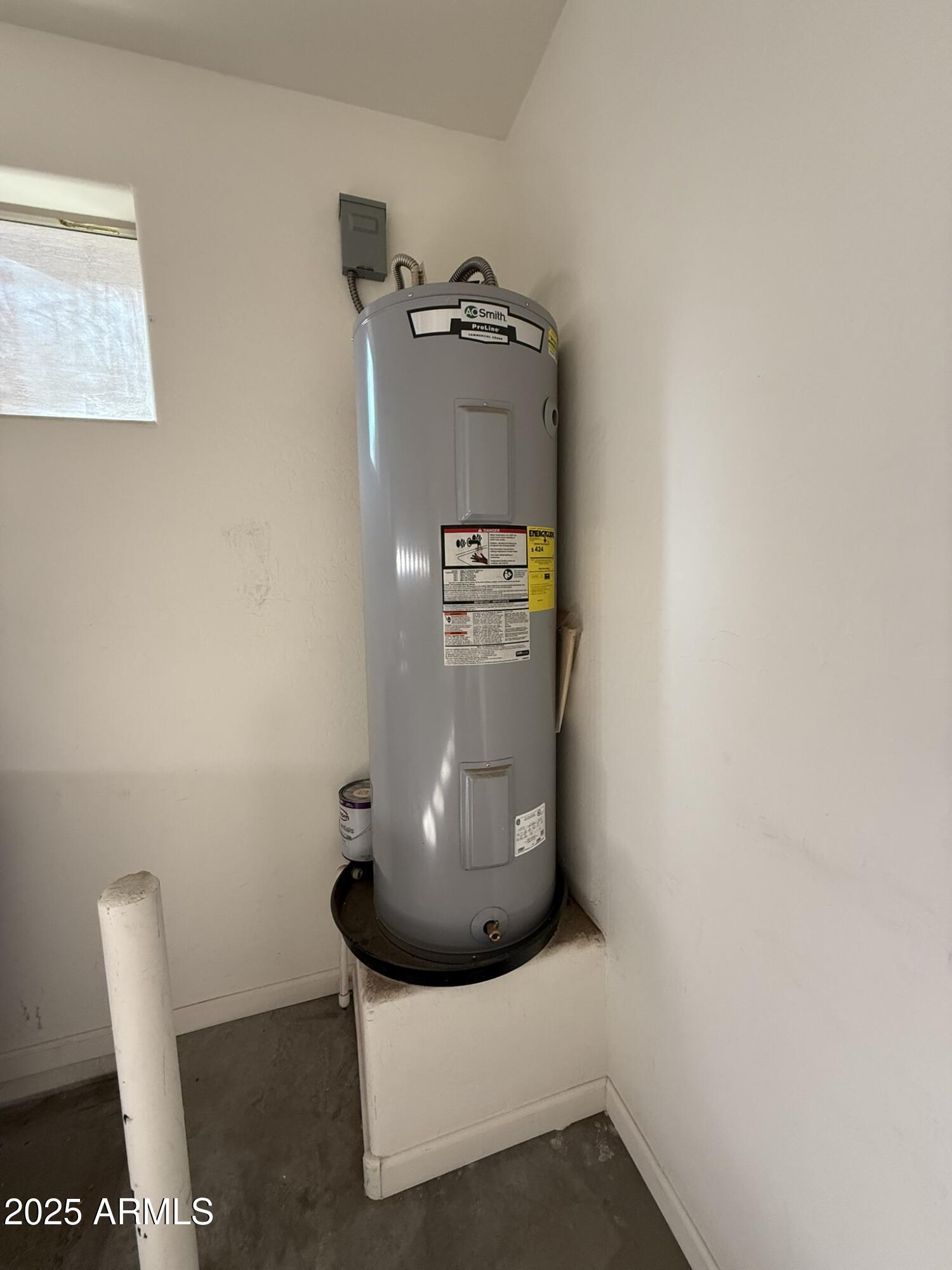1736 West Pollack Street Phoenix, AZ 85041 - Photo 24 of 51 a view of water heater room