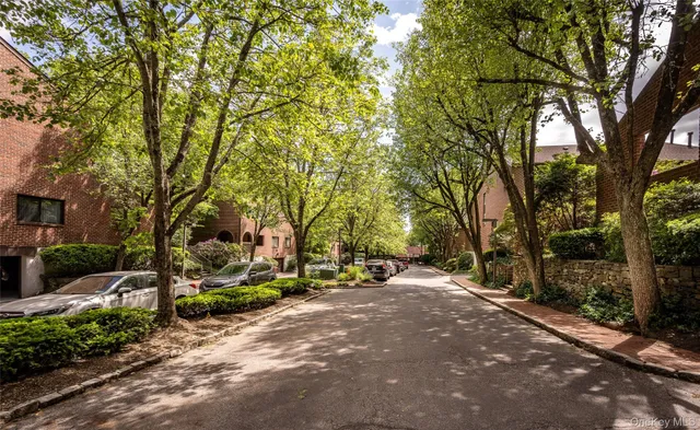 $2,900 | 150 North Bedford Road, Unit D1, Chappaqua, NY 10514