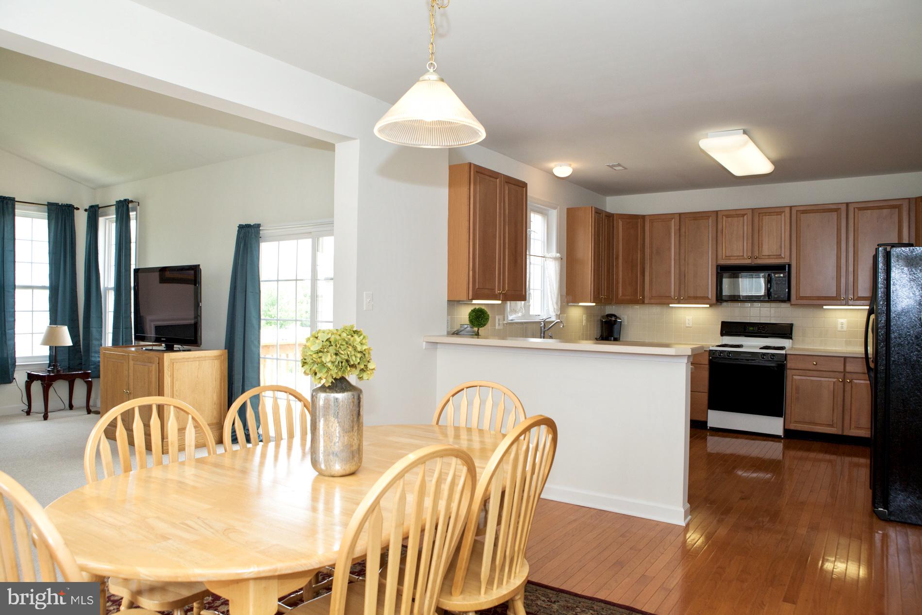 102 Hartman Road Pottstown, PA 19465 - Photo 10 of 49