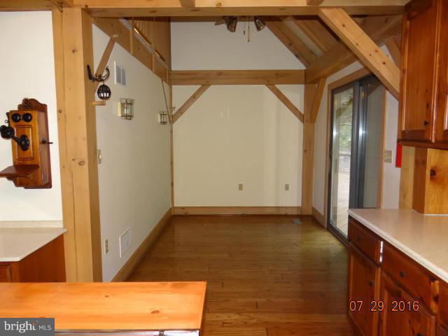 5538 Etzler Road Frederick, MD 21702 - Photo 9 of 30 Breakfast nook