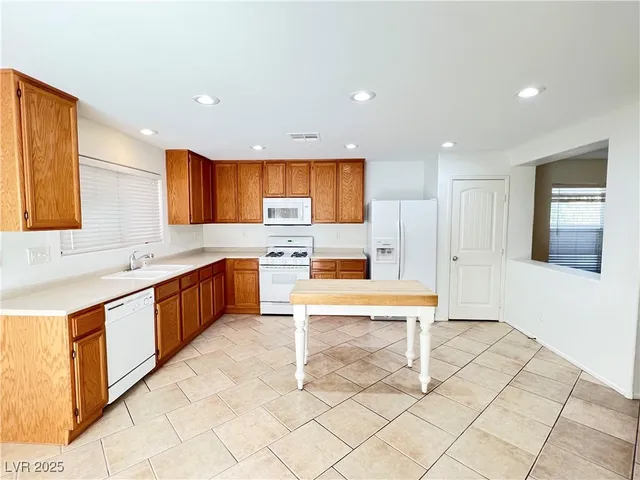 $1,850 | 11601 Giles Street, Las Vegas, NV 89183