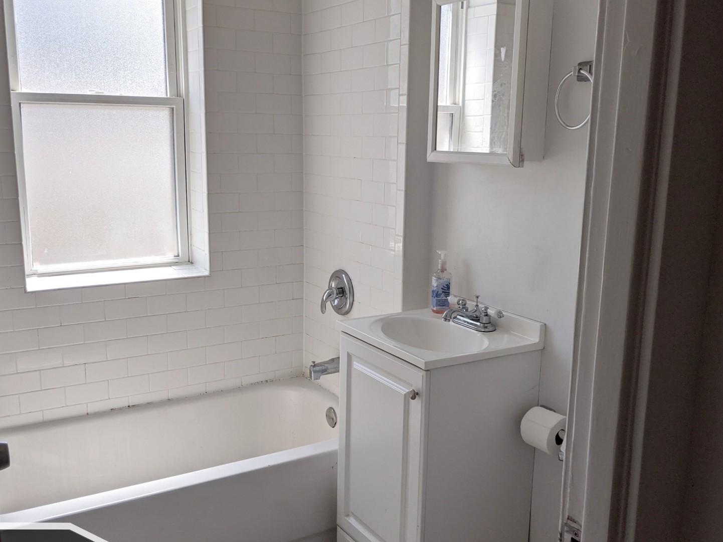 2915 West George Street, Unit 1 Chicago, IL 60618 - Photo 6 of 6