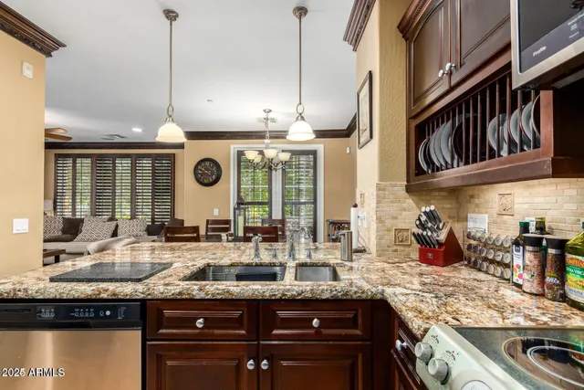 $495,000 | 2482 East Roma Avenue, Phoenix, AZ 85016