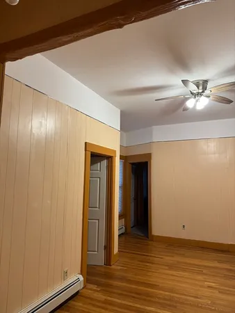 $2,400 | 33 Albion Street, Unit 1, Malden, MA 02148