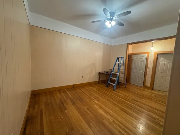 $2,400 | 33 Albion Street, Unit 1, Malden, MA 02148