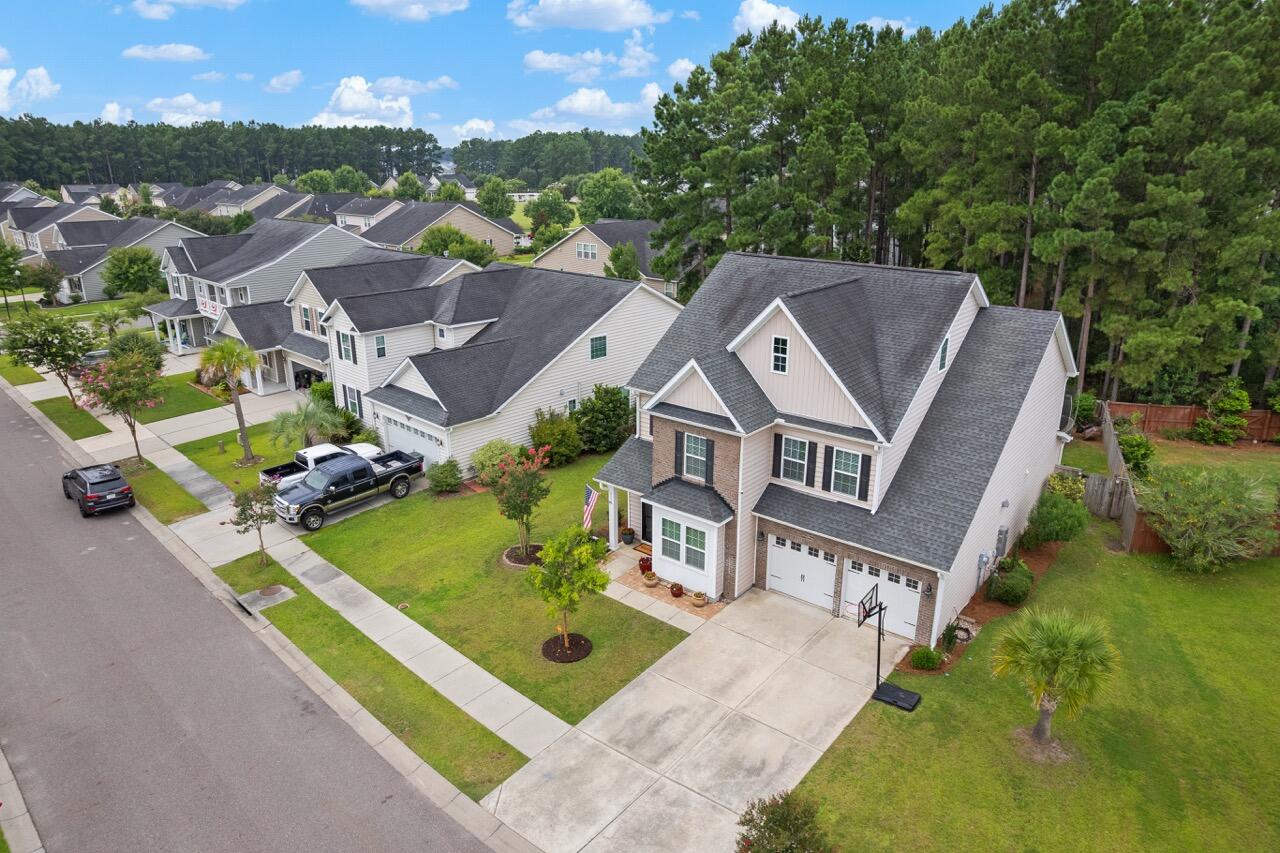 252 Overcup Loop Summerville, SC 29486 - Photo 4 of 84 6-print-DJI_0038 Large
