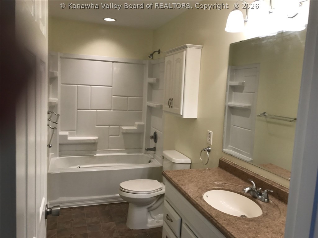 2520 Shadyside Road St. Albans, WV 25177 - Photo 5 of 18 Gallery Image 5