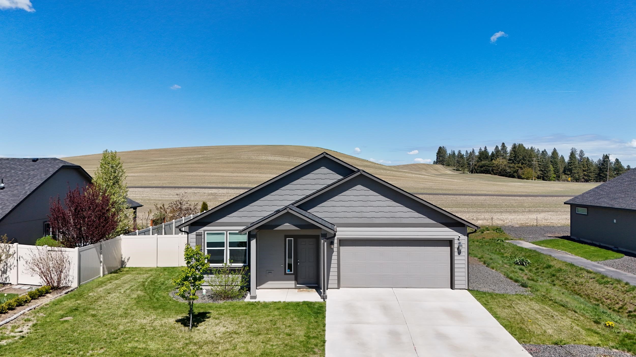 713 Condor Drive Cheney, WA 99004 - Photo 2 of 32