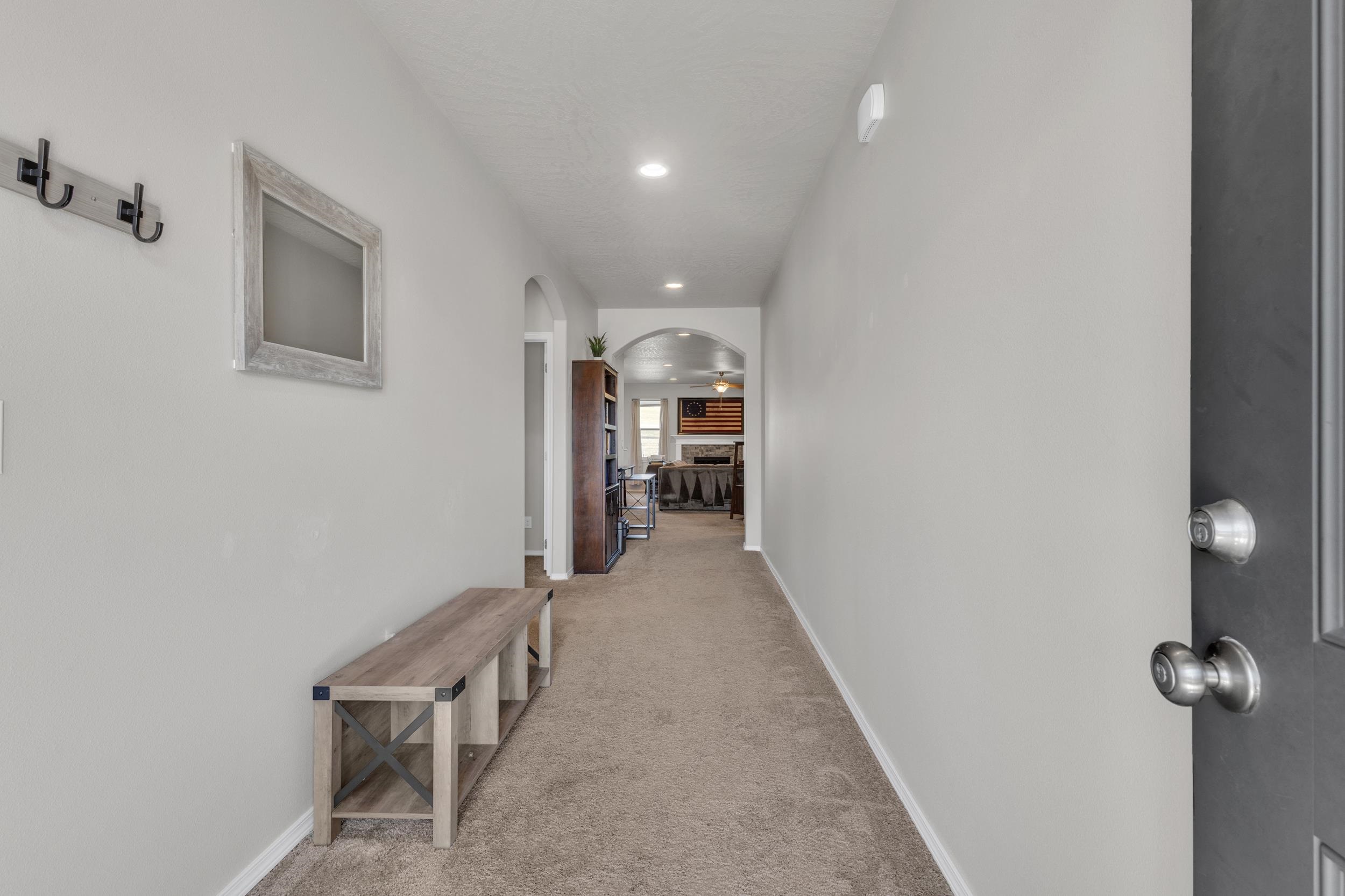713 Condor Drive Cheney, WA 99004 - Photo 3 of 32