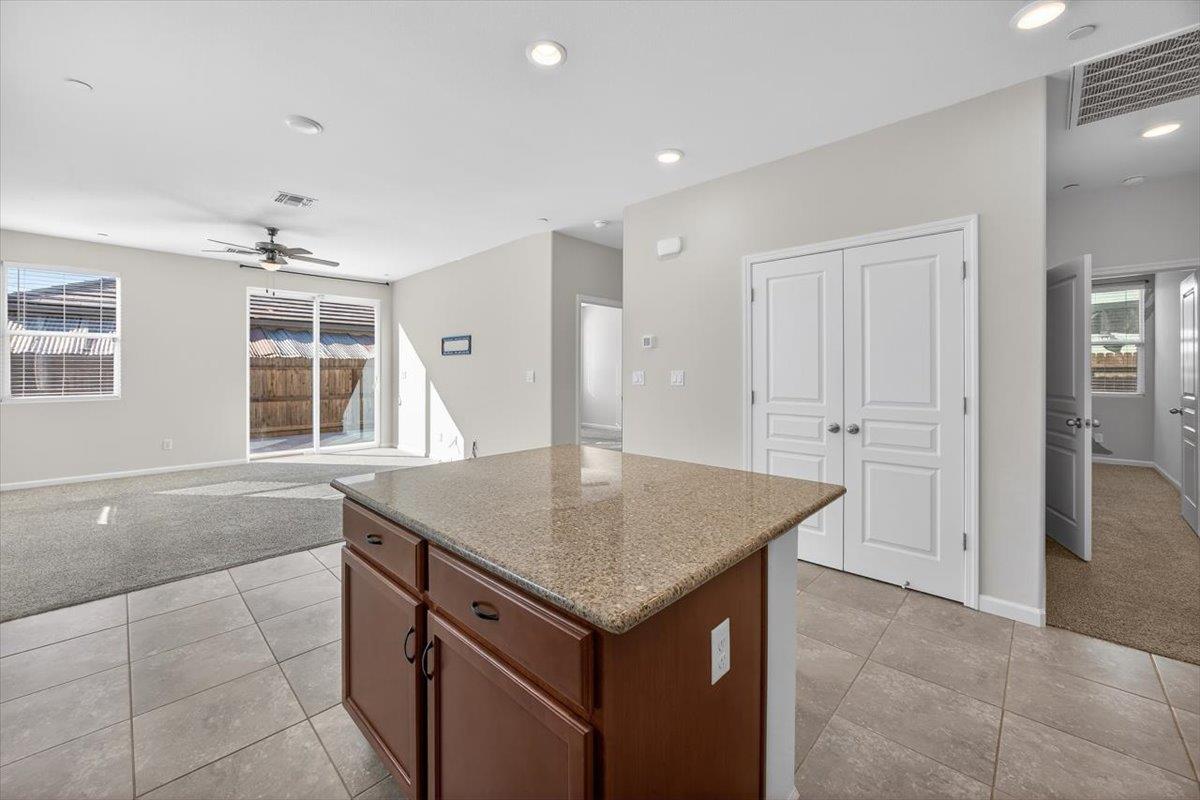 118 Peerless Street Madera, CA 93638 - Photo 11 of 35