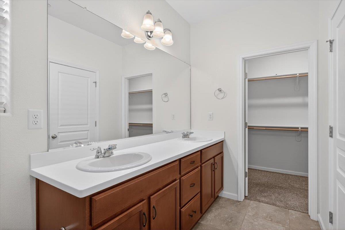 118 Peerless Street Madera, CA 93638 - Photo 18 of 35