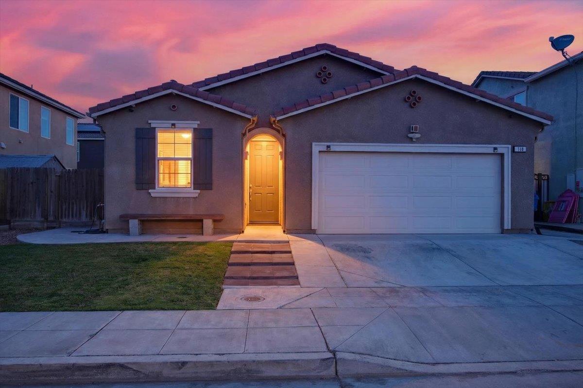 118 Peerless Street Madera, CA 93638 - Photo 2 of 35