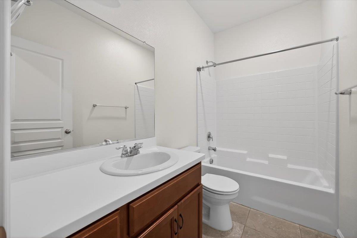 118 Peerless Street Madera, CA 93638 - Photo 26 of 35