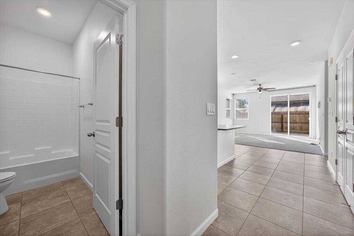 118 Peerless Street Madera, CA 93638 - Photo 6 of 35