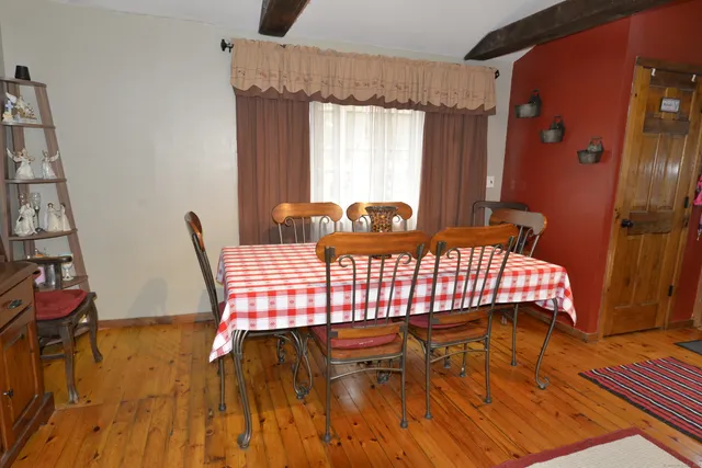 $399,000 | 69 Engleside Terrace, Newtown, CT 06482