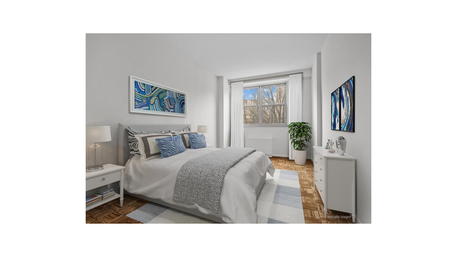 555 Kappock Street, Unit 4H Bronx, NY 10463 - Photo 12 of 16 a living room with furniture and a flat screen tv