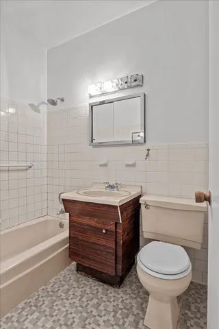 $364,500 | 555 Kappock Street, Unit 4H | Spuyten Duyvil