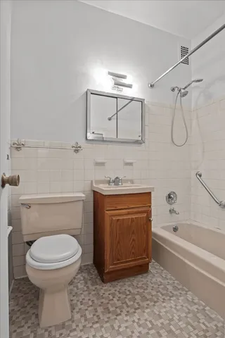 $364,500 | 555 Kappock Street, Unit 4H | Spuyten Duyvil