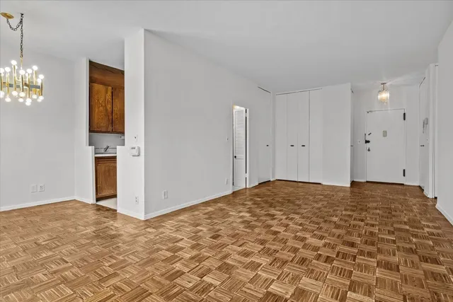 $364,500 | 555 Kappock Street, Unit 4H | Spuyten Duyvil