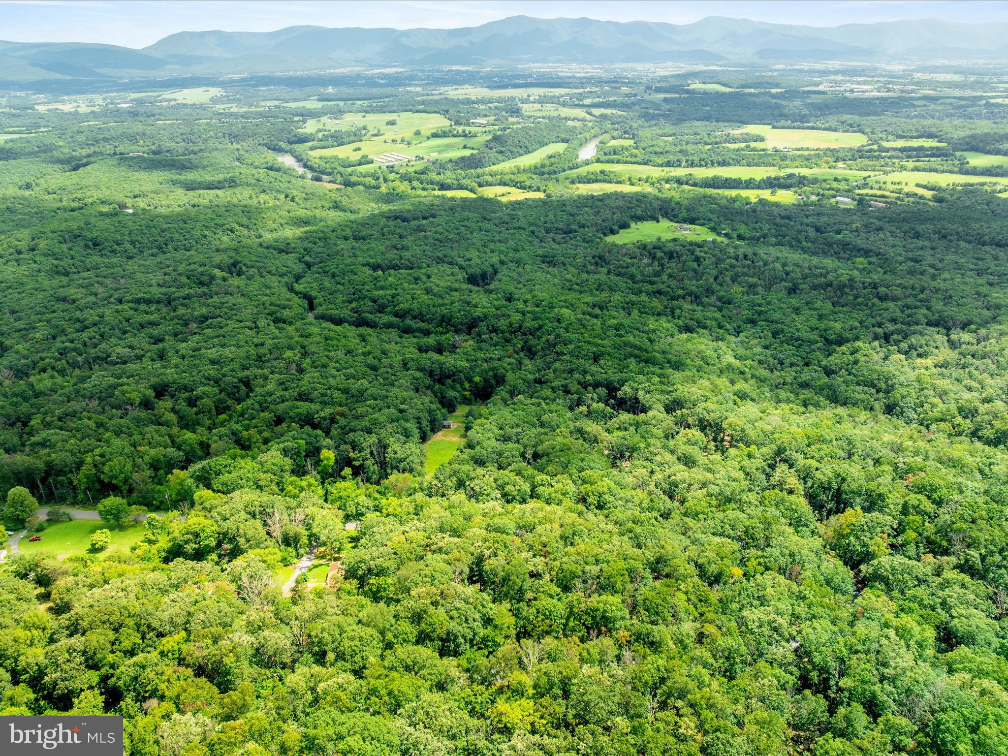 0 Fort Valley Road Luray, VA 22835 - Photo 14 of 18 a view of an ocean and a mountain