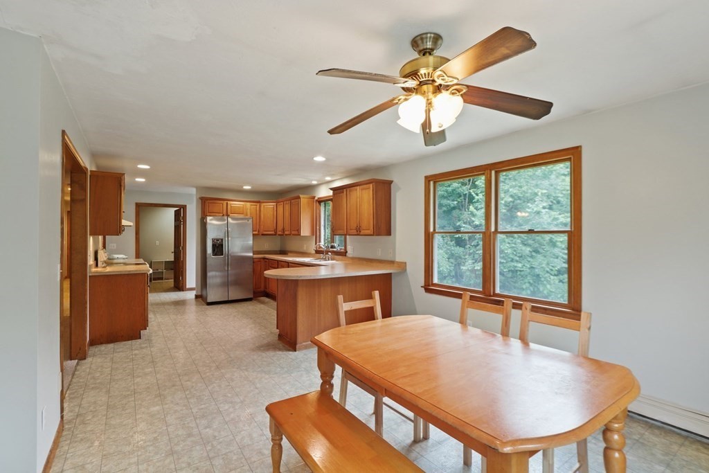 52 Hastings Road Spencer, MA 01562 - Photo 11 of 34 Gallery Image 11