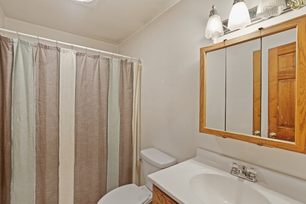 52 Hastings Road Spencer, MA 01562 - Photo 21 of 34 Gallery Image 21