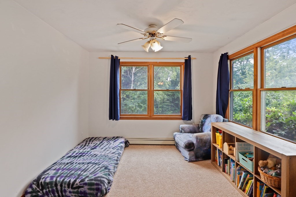 52 Hastings Road Spencer, MA 01562 - Photo 7 of 34 Gallery Image 7
