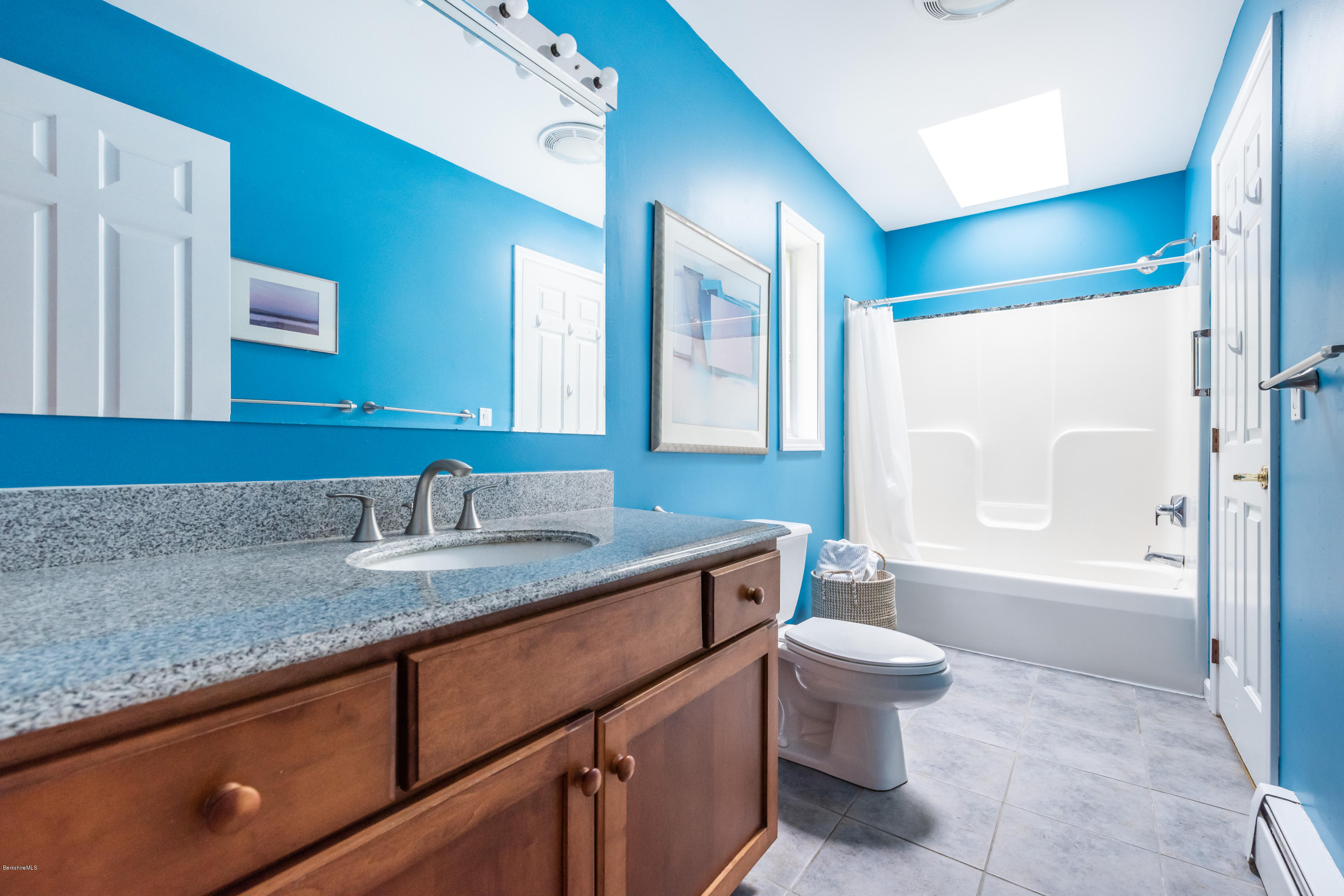 1080 Lenox Road Richmond, MA 01254 - Photo 18 of 30 1st fl full bath