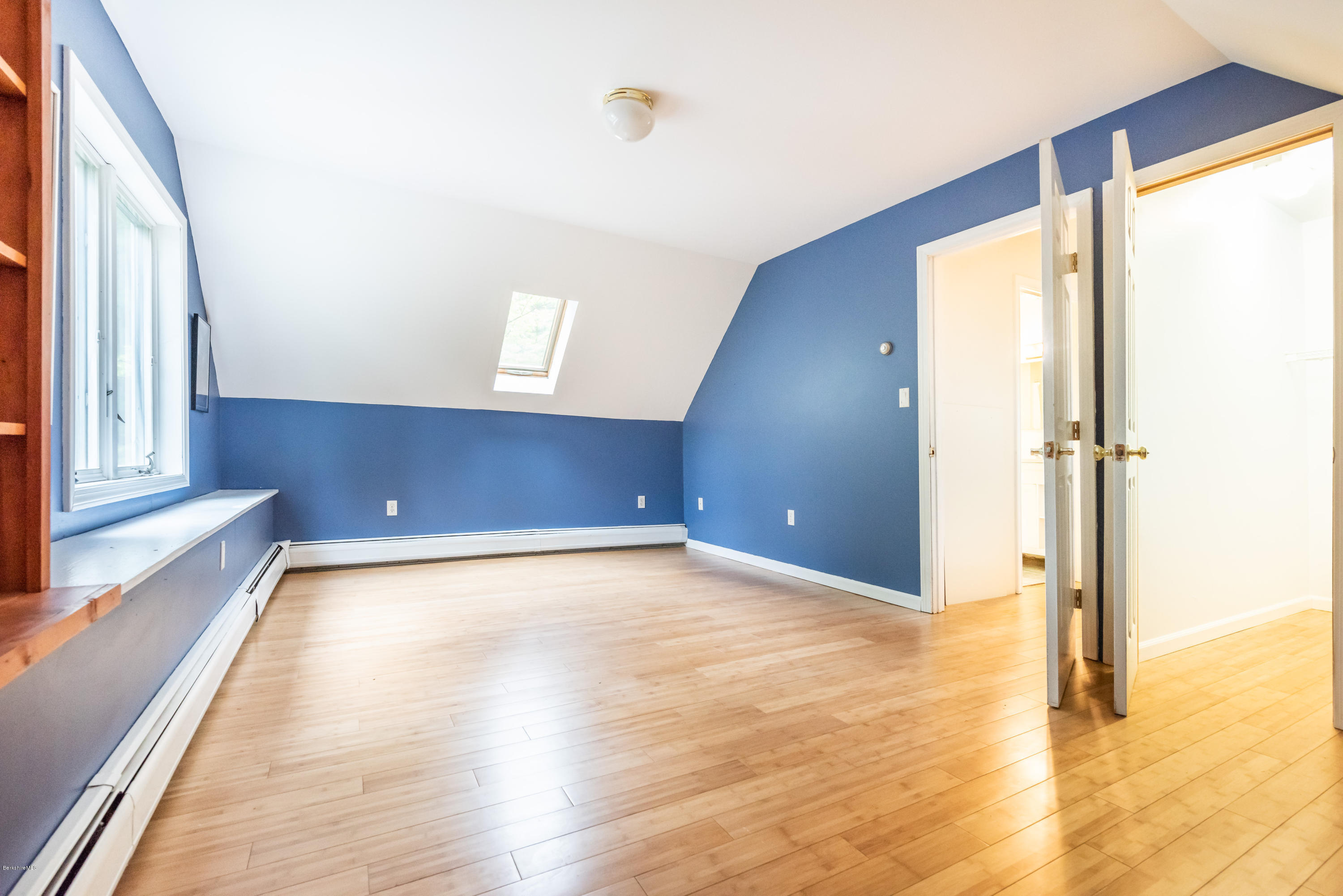 1080 Lenox Road Richmond, MA 01254 - Photo 22 of 30 Bedroom 2